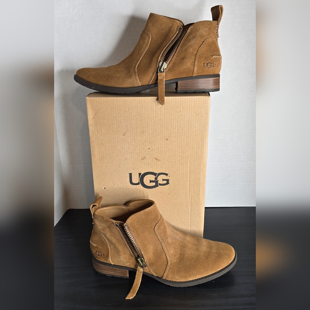 UGG Women's Aureo Suede Ankle Boots